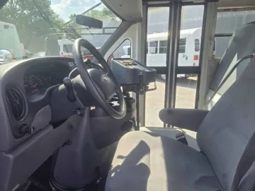Picture of 2006 Daycare Shuttle Bus