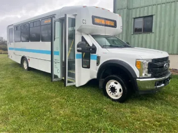 Picture of 2019 Ford F-550 Goshen Shuttle Bus