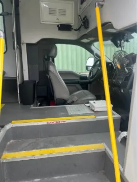 Picture of 2019 Ford F-550 Goshen Shuttle Bus