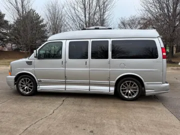 Picture of 2013 Chevrolet Express 1500 Passenger Van