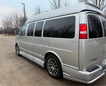 Picture of 2013 Chevrolet Express 1500 Passenger Van