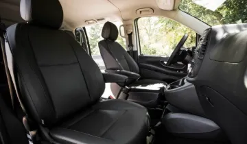 Picture of 2023 Mercedes-Benz Metris Passenger Van