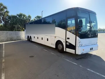 Picture of 2007 C2045 Motorcoach Coach Bus