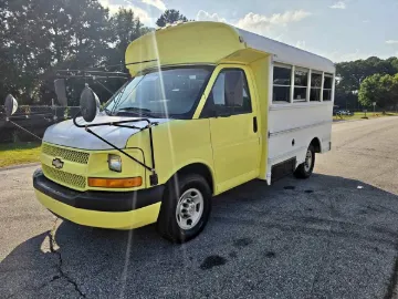 Picture of 2005 Express 3500 Passenger Bus Shuttle Bus