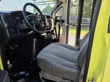 Picture of 2005 Express 3500 Passenger Bus Shuttle Bus
