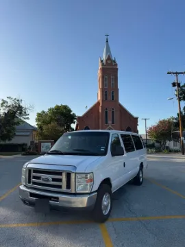Picture of 2014 Ford E350 Passenger Van