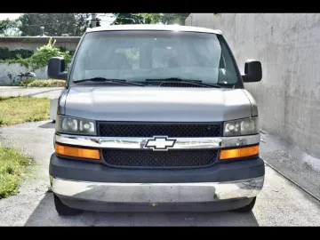 Picture of 2004 Chevrolet Express Passenger Van