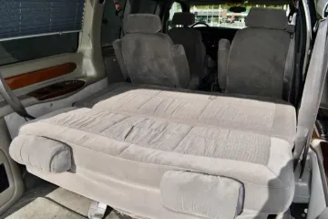 Picture of 2004 Chevrolet Express Passenger Van
