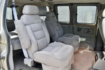 Picture of 2004 Chevrolet Express Passenger Van