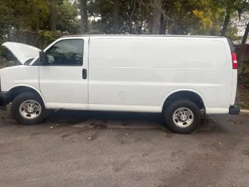 Picture of 2021 Chevrolet Express Passenger Van