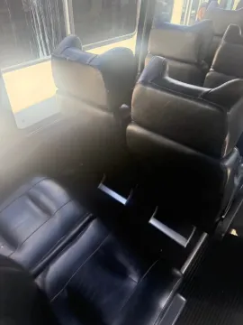 Picture of 2007 Mid Size Bus