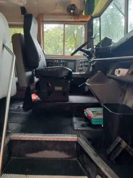 Picture of 2001 Freigthliner C2 Thomas School Bus