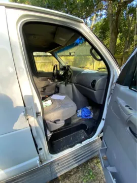 Picture of 2002 Ford E350 Xlt Passenger Van