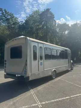 Picture of 2016 Ford F550 ADA Shuttle Bus