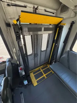 Picture of 2016 Ford F550 ADA Shuttle Bus