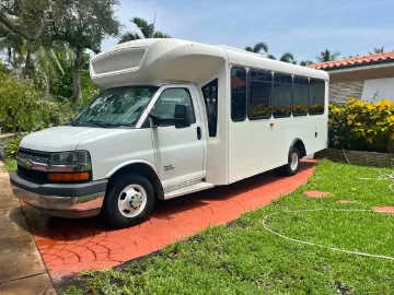 Picture of 2015 Chevrolet Express 4500 Shuttle Bus ADA