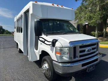 Picture of 2016 Ford E-350 Coach ADA Shuttle Bus