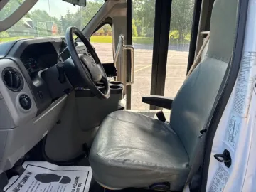 Picture of 2016 Ford E-350 Coach ADA Shuttle Bus
