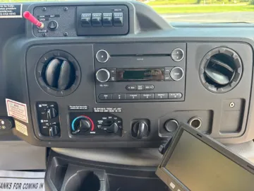 Picture of 2016 Ford E-350 Coach ADA Shuttle Bus