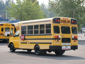 Picture of 2007 Chevrolet Microbird School Bus