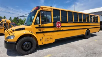 2017 Thomas C2 72P
