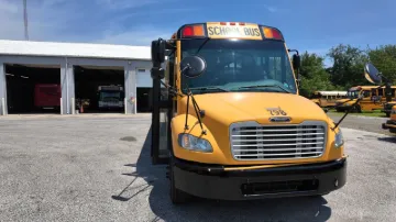 2017 Thomas C2 72P
