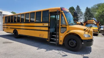 2017 Thomas C2 72P