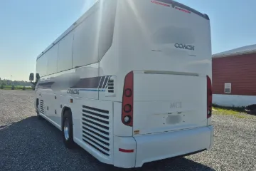 Picture of 2019 MCI J3500 44P