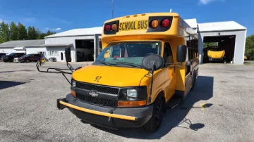 2015 Chevrolet Express Micro Bird 30P