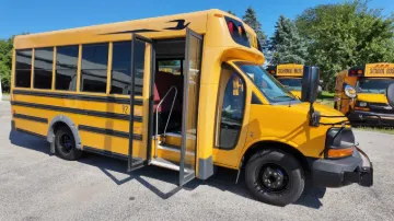 2015 Chevrolet Express Micro Bird 30P