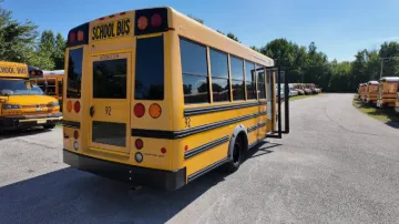 2015 Chevrolet Express Micro Bird 30P