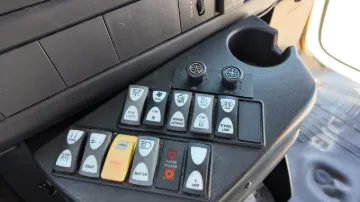 2015 Chevrolet Express Micro Bird 30P