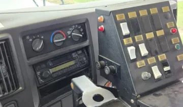 Picture of 2003 Chevrolet Express Shuttle Bus