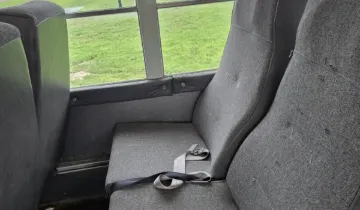 Picture of 2003 Chevrolet Express Shuttle Bus