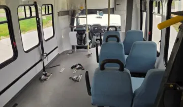 Picture of 2010 Ford E450 Startrans Shuttle Bus