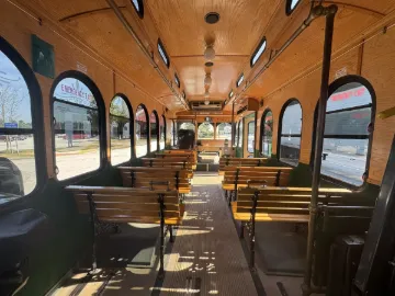 Picture of 2006 Ford F53 Trolley Bus
