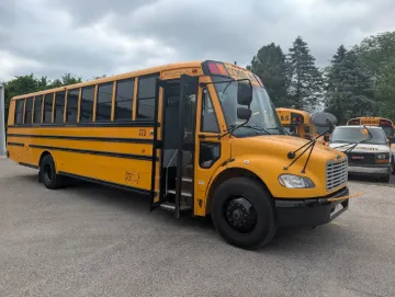 2015 FREIGHTLINER B2 Bus Chassis School Buses