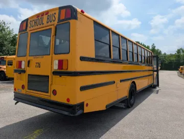 2015 Thomas C2 72P