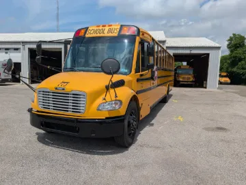2015 Thomas C2 72P