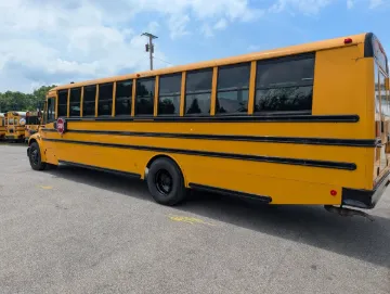 2015 Thomas C2 72P