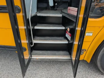 2015 Thomas C2 72P