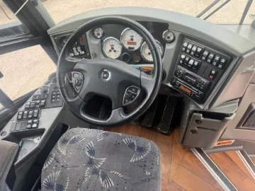 Picture of 2014 MCI J4500 Motorcoach Coach Bus