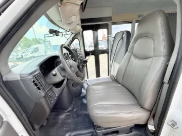 2005 Chevrolet Express 3500 Commercial Van