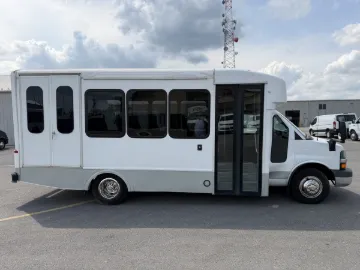 Picture of 2015 Chevrolet Express 3500 Turtle Top Shuttle Bus ADA