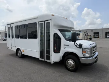 Picture of 2019 Ford E350 Starcraft Shuttle Bus ADA