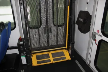 Picture of 2015 Ford E-450 Starcraft Shuttle Bus ADA