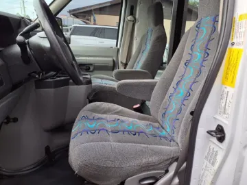 Picture of 2016 Ford E350 Shuttle Bus