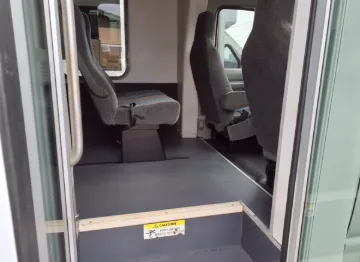 Picture of 2016 Ford E350 Shuttle Bus