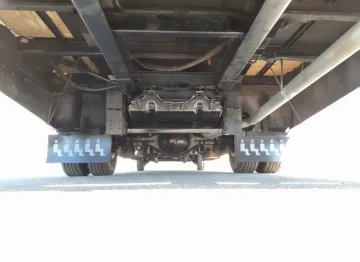 Picture of 2016 Ford Super Duty F-550 Drw Shuttle Bus