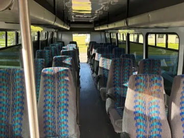 2012 Ford Alliance F550 Shuttle Bus